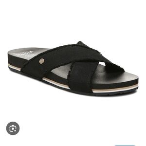 Vionic Black Crisscross Slide Sandals